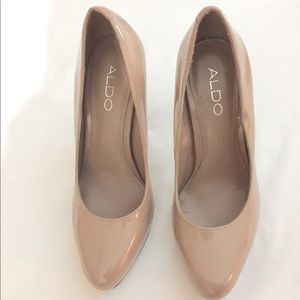 ALDO tan platform pumps!